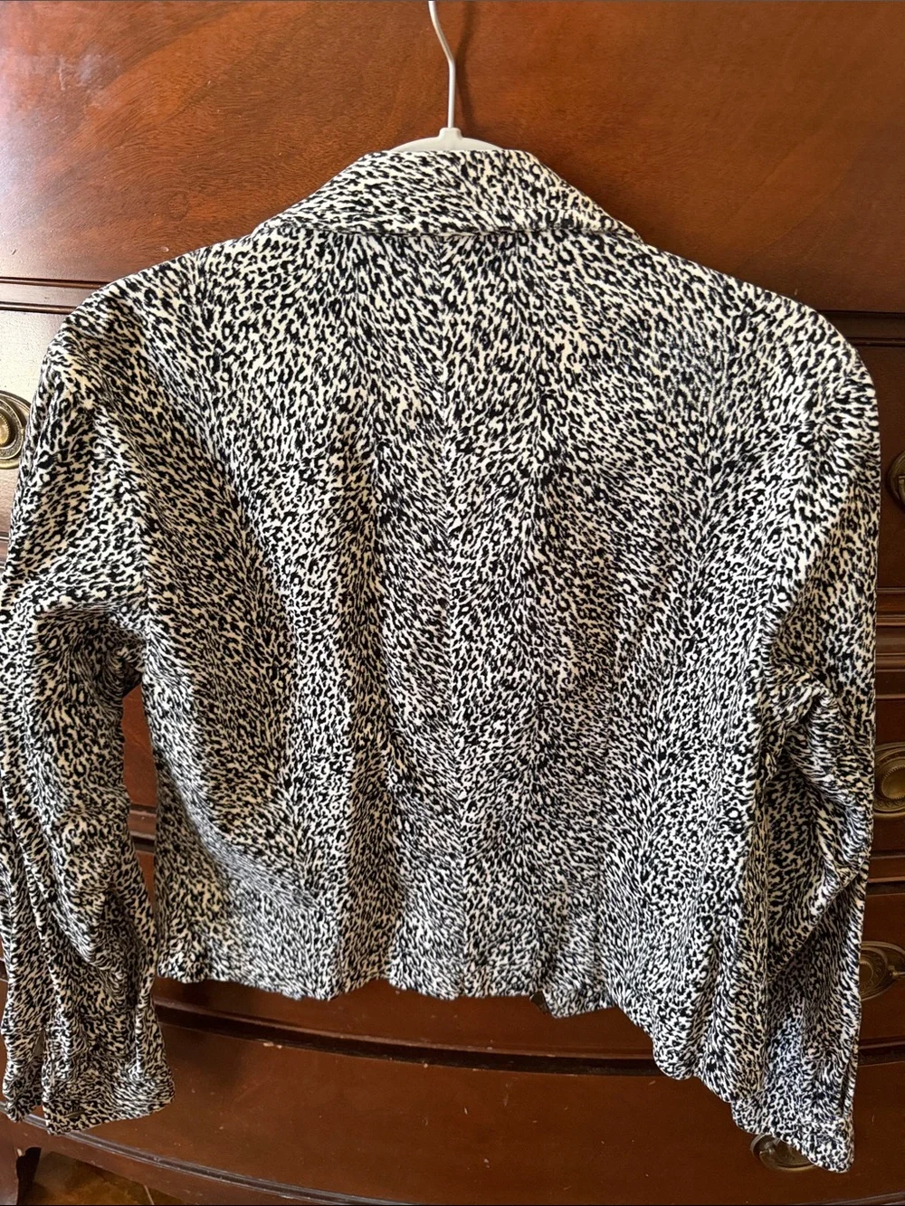 Leopard Jacket - Picture 3 of 5